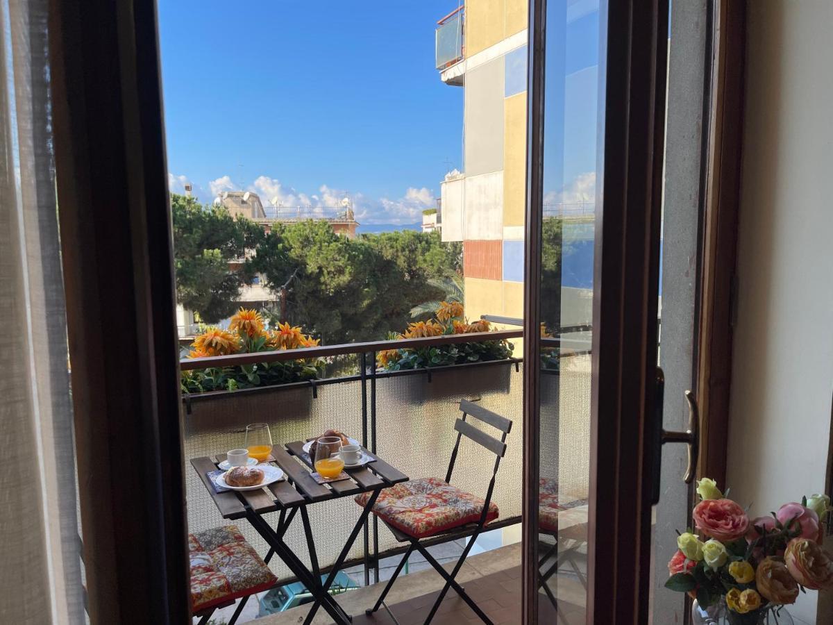 Lady House Apartment Reggio di Calabria Exterior photo